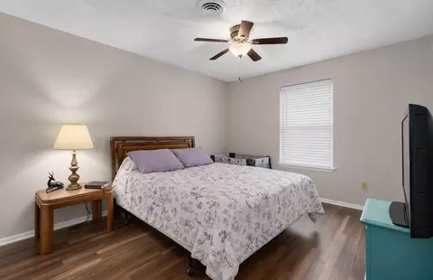 Bedroom - 2728 N Summit Ave, Springfield, MO 65803 photo 1 of 2