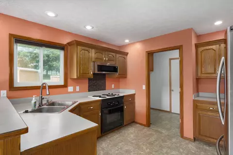 Kitchen - 1403 Windsor Ct, Nixa, MO 65714 photo 1 of 3