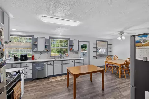 Kitchen - 1911 N Benton Ave, Springfield, MO 65803 photo 1 of 3