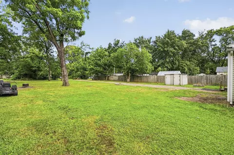 Exterior - 1911 N Benton Ave, Springfield, MO 65803 photo 11 of 11