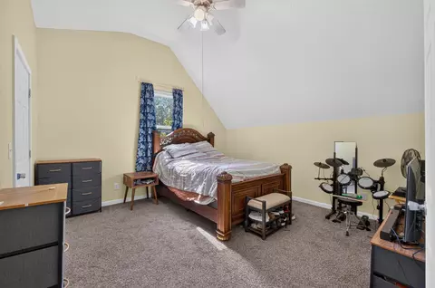 Bedroom - 1911 N Benton Ave, Springfield, MO 65803 photo 2 of 3