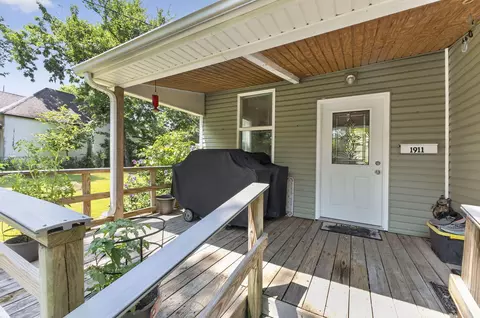 Exterior - 1911 N Benton Ave, Springfield, MO 65803 photo 3 of 11