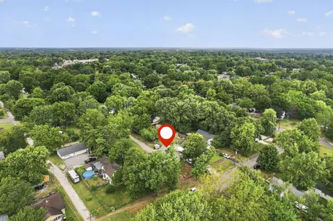 View/Area - 1911 N Benton Ave, Springfield, MO 65803 photo 4 of 6