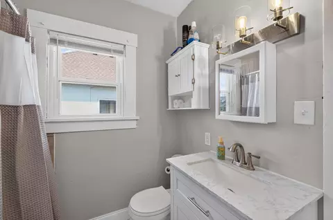 1425 W Poplar St, Springfield, MO 65802 photo 17