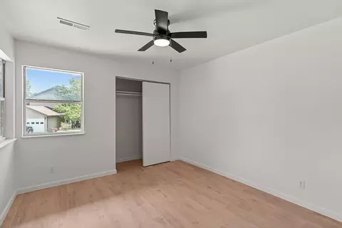 Bedroom - 165 Fox Ridge Rd, Branson, MO 65616 photo 2 of 6