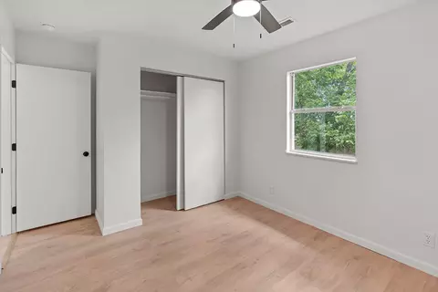 Bedroom - 165 Fox Ridge Rd, Branson, MO 65616 photo 6 of 6