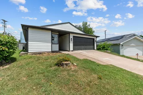 Exterior - 165 Fox Ridge Rd, Branson, MO 65616 photo 3 of 7