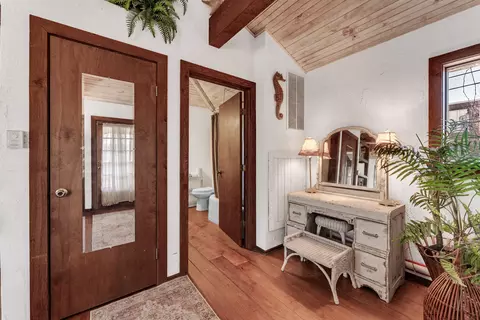Entry Way - 1414 N Benton Ave, Springfield, MO 65802 photo 11 of 11