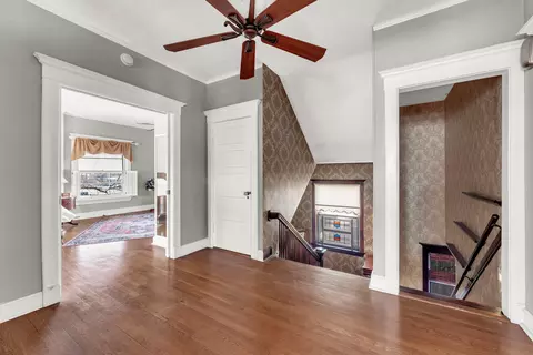 Entry Way - 1414 N Benton Ave, Springfield, MO 65802 photo 4 of 11