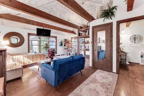 Living - 1414 N Benton Ave, Springfield, MO 65802 photo 8 of 8