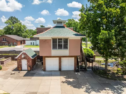 Exterior - 1414 N Benton Ave, Springfield, MO 65802 photo 30 of 33