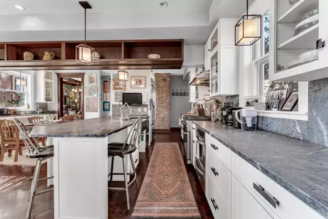 Kitchen - 1414 N Benton Ave, Springfield, MO 65802 photo 3 of 7