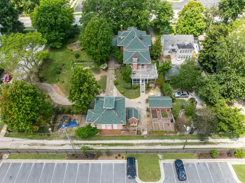 View/Area - 1414 N Benton Ave, Springfield, MO 65802 photo 1 of 13