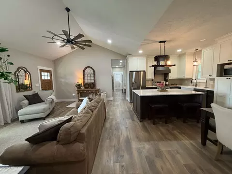Other - 409 Valley Rd, Thayer, MO 65791 photo 1 of 3