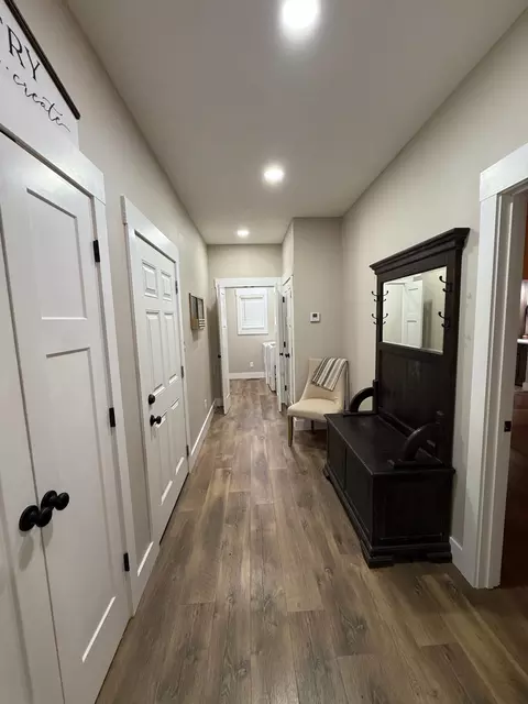 Entry Way - 409 Valley Rd, Thayer, MO 65791 photo 1 of 1