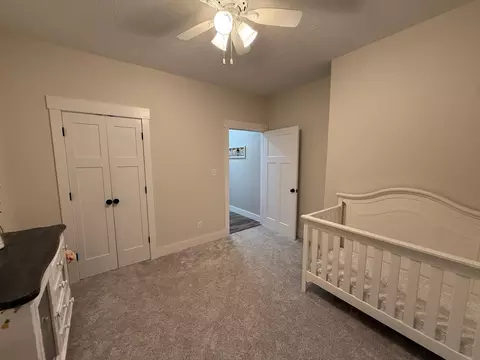 Bedroom - 409 Valley Rd, Thayer, MO 65791 photo 6 of 6