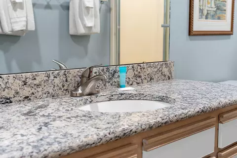 Bath - 186 Bunker Ridge Dr #9, Branson, MO 65616 photo 4 of 4