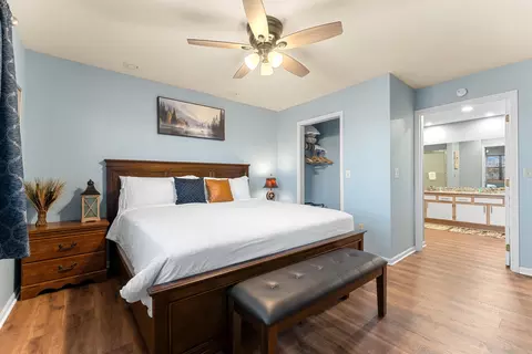 Bedroom - 186 Bunker Ridge Dr #9, Branson, MO 65616 photo 2 of 7