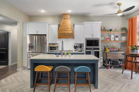 Kitchen - 658 Greer Ave, Nixa, MO 65714 photo 1 of 4