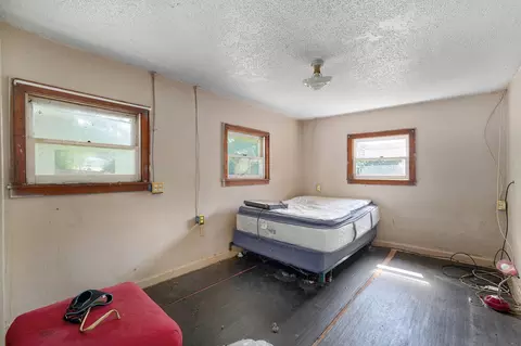 535 N Clay St, Marshfield, MO 65706 photo 5