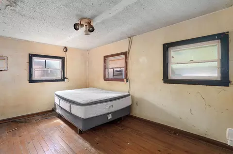 535 N Clay St, Marshfield, MO 65706 photo 6