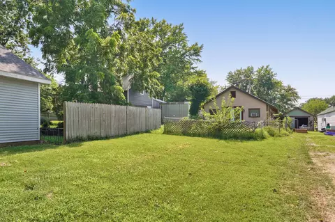 535 N Clay St, Marshfield, MO 65706 photo 7