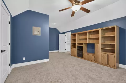Bedroom - 21194 Lawrence 2230, Aurora, MO 65605 photo 4 of 10