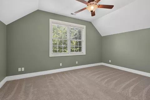 Bedroom - 21194 Lawrence 2230, Aurora, MO 65605 photo 9 of 10