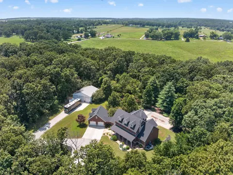 View/Area - 21194 Lawrence 2230, Aurora, MO 65605 photo 1 of 10