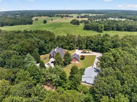 View/Area - 21194 Lawrence 2230, Aurora, MO 65605 photo 2 of 10