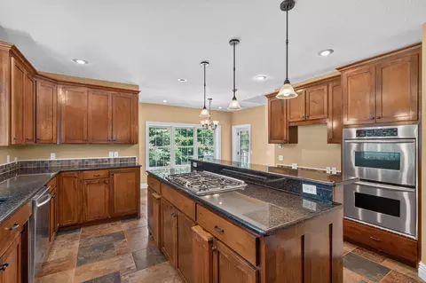 Kitchen - 21194 Lawrence 2230, Aurora, MO 65605 photo 4 of 7