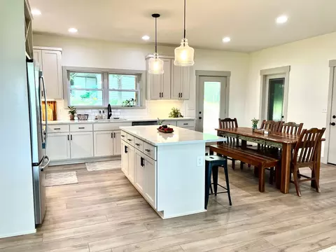 Kitchen - Rr 7 Box 7373a, Ava, MO 65608 photo 6 of 8