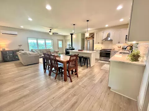 Kitchen - Rr 7 Box 7373a, Ava, MO 65608 photo 1 of 8