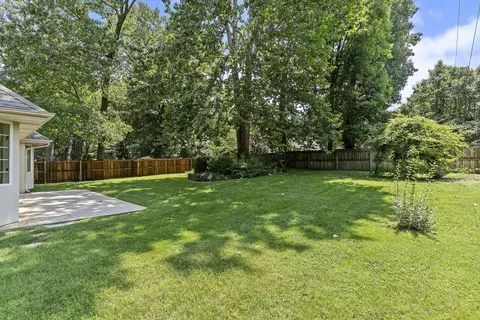 Exterior - 3786 E Kingsbury St, Springfield, MO 65809 photo 8 of 8