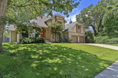 Exterior - 3786 E Kingsbury St, Springfield, MO 65809 photo 3 of 8