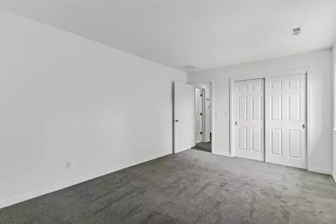 Bedroom - 3786 E Kingsbury St, Springfield, MO 65809 photo 5 of 6