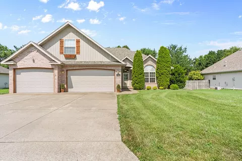 Exterior - 5305 N 11th Ave, Ozark, MO 65721 photo 2 of 6