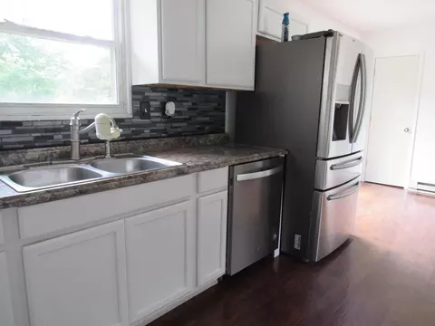 Kitchen - 238 Wilson Way, Marshfield, MO 65706 photo 4 of 4