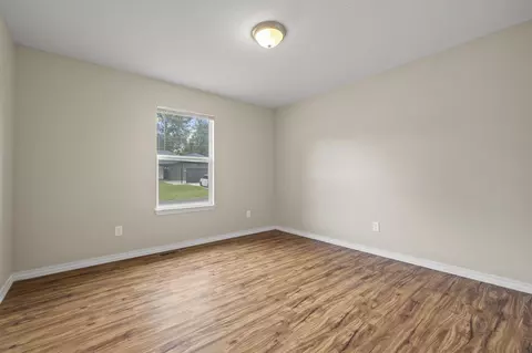 Bedroom - 1027 S Overhill Ave, Springfield, MO 65802 photo 5 of 6