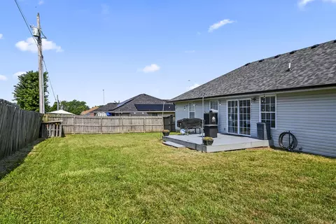 Exterior - 334 Sugar Tree Rd, Sparta, MO 65753 photo 7 of 7