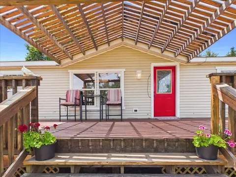 19694 County Road 258, Wheatland, MO 65779