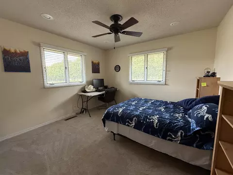 Bedroom - 8954 Lawrence 2226, Monett, MO 65708 photo 2 of 5