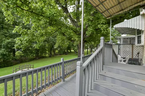 Exterior - 307 Sunshine Cir, Branson, MO 65616 photo 4 of 4