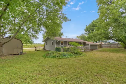Exterior - 6472 N Farm Road 91, Willard, MO 65781 photo 7 of 12