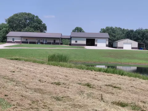 5565 State Hwy B, Appleton City, MO 64724