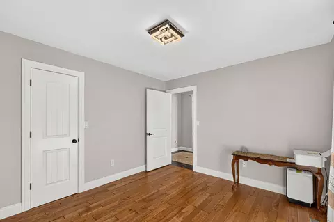 Bedroom - 1854 S Oakmont Ave, Springfield, MO 65809 photo 3 of 6