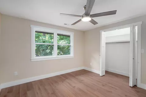 Bedroom - 713 E Meadowlark Cir, Springfield, MO 65810 photo 3 of 6