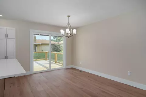 Dining - 713 E Meadowlark Cir, Springfield, MO 65810 photo 1 of 1