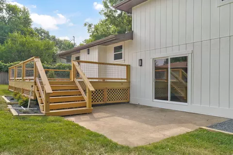Exterior - 713 E Meadowlark Cir, Springfield, MO 65810 photo 9 of 14
