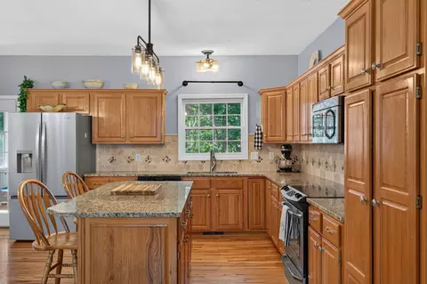 Kitchen - 4250 E Misty Woods St, Springfield, MO 65809 photo 1 of 3